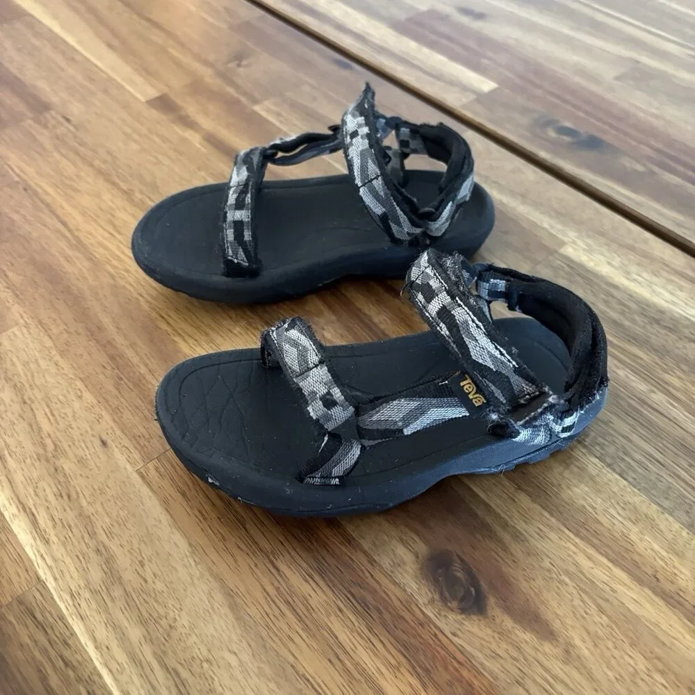 Teva good preowned